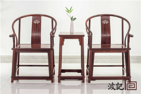中式别墅高端家具之选：波记小叶紫檀家具的健康环保魅力